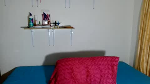 VICKY online show from 07-14-26, 02:05