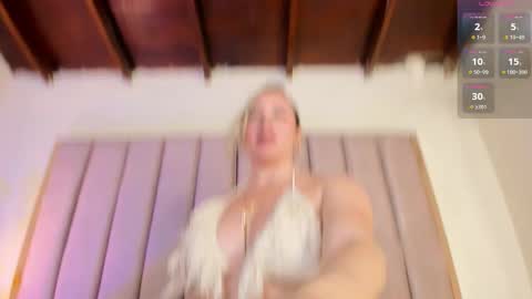 VICTORIA online show from 12-22-25, 09:23