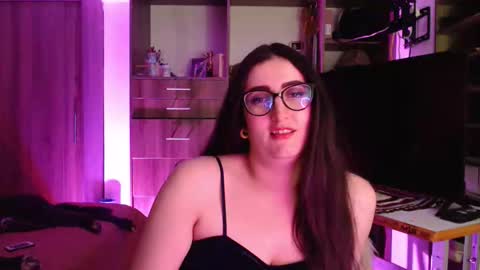 Victoria online show from 05-23-26, 10:03