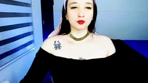 Victoria online show from 08-07-26, 12:07
