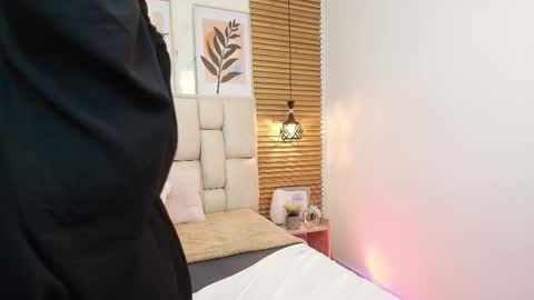 Victoria sstar online show from 03-26-26, 12:55