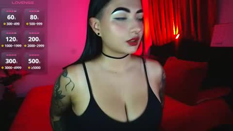 Snapshot of victoria_vox chatting on 06-16-26, 01:52 Victoria online show from 06-16-26, 01:52