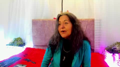 victoriaa_anderson_ online show from 06-16-26, 02:41