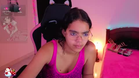 Snapshot of victoriacarmonaa chatting on 08-03-26, 11:37 victoriacarmonaa online show from 08-03-26, 11:37