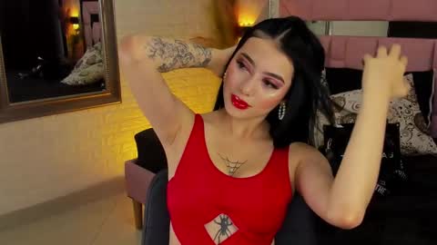 Snapshot of victoriagolden chatting on 02-04-25, 08:17 VICTORIA online show from 02-04-25, 08:17