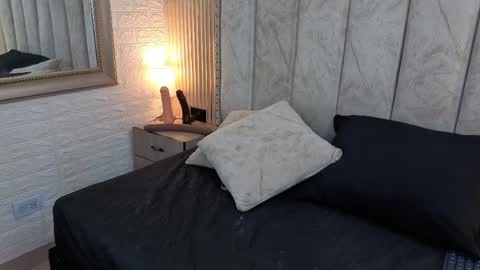 Victoria online show from 04-21-26, 02:51