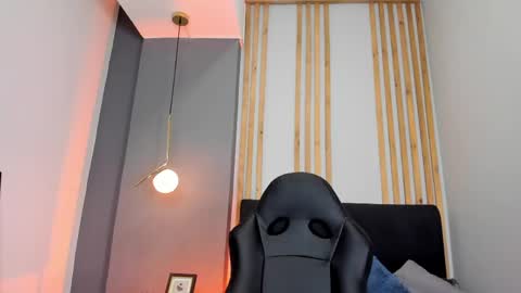 Snapshot of victoriia_vixen chatting on 05-08-26, 11:21 Victoria Vixen online show from 05-08-26, 11:21