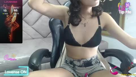 Snapshot of victorycat_v chatting on 05-07-26, 08:31 Live 1000pm 600am COLOMBIAN HOUR online show from 05-07-26, 08:31