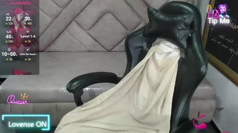 Snapshot of victorycat_v chatting on 05-17-26, 03:26 Live 1000pm 600am COLOMBIAN HOUR online show from 05-17-26, 03:26
