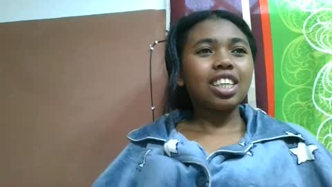 Snapshot of vierge28430 chatting on 07-09-26, 07:56 vierge28430 online show from 07-09-26, 07:56