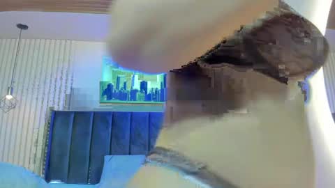 Viiolett online show from 04-17-26, 08:34