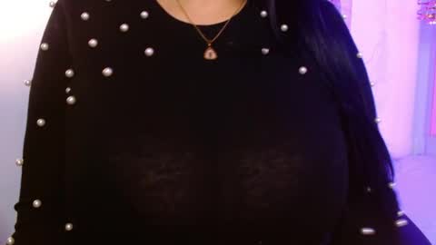 Snapshot of viiolleta chatting on 05-26-26, 12:23 viioleta online show from 05-26-26, 12:23
