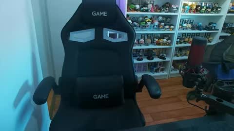 Snapshot of vikingcock__ chatting on 02-19-26, 04:47 vikingc0ck online show from 02-19-26, 04:47