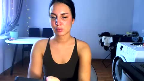 Snapshot of vikipop chatting on 06-17-26, 05:21 vikipop online show from 06-17-26, 05:21