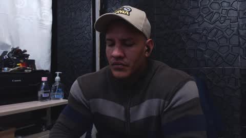 Viktor Herrera online show from 09-25-25, 10:41