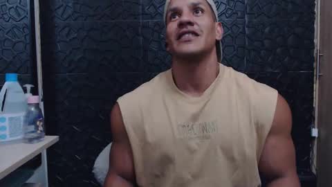 Viktor Herrera online show from 01-08-26, 03:09