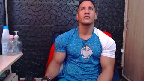 Viktor Herrera online show from 02-03-26, 06:35