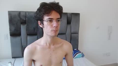 viktornoir online show from 10-25-25, 06:02