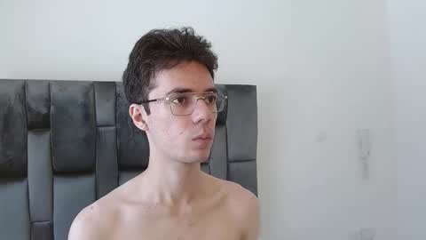 viktornoir online show from 10-30-25, 02:40