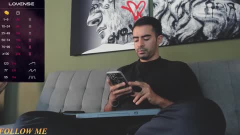 Snapshot of vince_colin chatting on 01-07-26, 12:29 VINCE online show from 01-07-26, 12:29