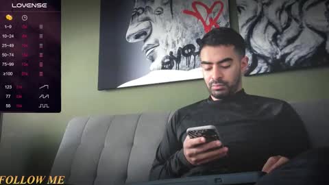 Snapshot of vince_colin chatting on 01-12-26, 01:16 VINCE online show from 01-12-26, 01:16