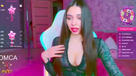 Snapshot of vinkiepinkie chatting on 05-12-26, 06:16 Vinkiepinkie online show from 05-12-26, 06:16