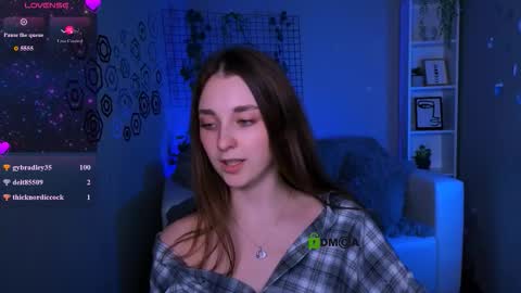 Snapshot of viola_bah chatting on 03-15-26, 04:02 Vi online show from 03-15-26, 04:02