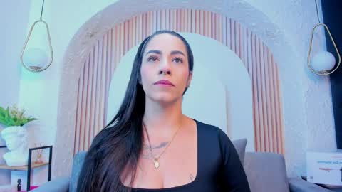 Violette online show from 04-02-26, 10:24