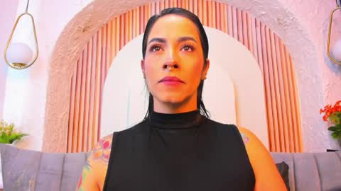 Violette online show from 06-01-26, 10:17