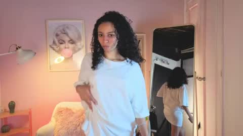 violet__15 online show from 07-09-26, 12:20