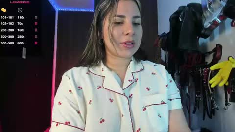 Snapshot of violet_bdsmx chatting on 06-15-26, 03:25 Kim online show from 06-15-26, 03:25