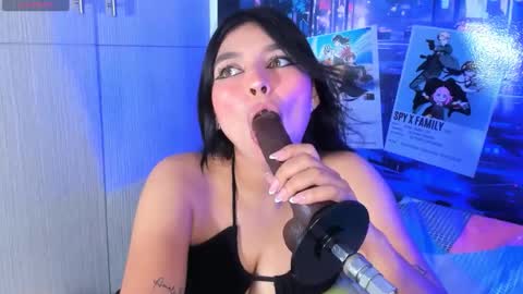 Snapshot of violet_fiore chatting on 03-25-26, 07:20 Violet Fiore online show from 03-25-26, 07:20