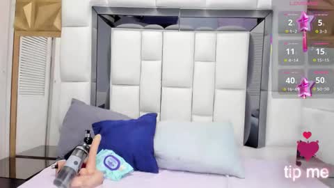 violet_milleer online show from 01-16-26, 07:18