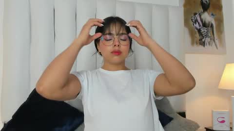 Mary online show from 04-01-26, 07:22
