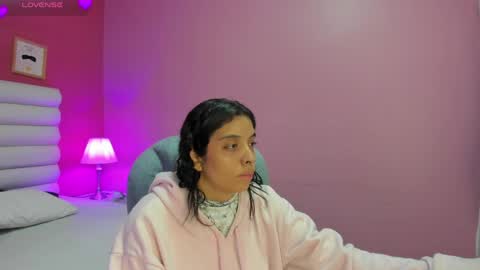 violet_sinclair online show from 04-28-26, 11:37