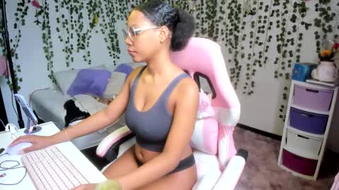 Violeta online show from 02-13-26, 06:26