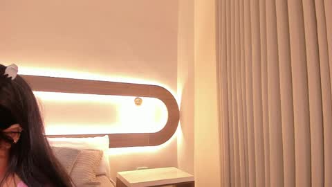 Violeta Sum online show from 04-14-26, 12:44