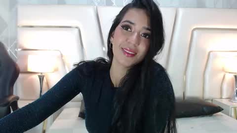 Snapshot of violetpons chatting on 11-01-25, 07:49 violetpons online show from 11-01-25, 07:49