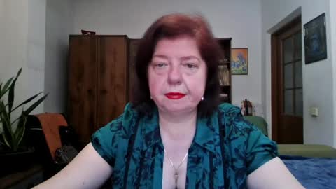 Snapshot of violetpulse chatting on 05-26-26, 04:03 violetpulse online show from 05-26-26, 04:03