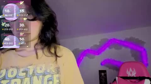 Snapshot of violetqs chatting on 05-25-26, 06:36 online show from 05-25-26, 06:36