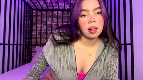 Snapshot of violett_moonx chatting on 05-30-26, 12:35 violett_moonx online show from 05-30-26, 12:35