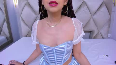 Violett  online show from 02-13-26, 08:16