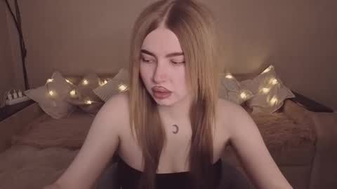 ViolettaOtis online show from 03-28-26, 03:00