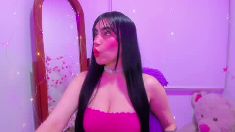 violette_laurent online show from 04-05-26, 11:13