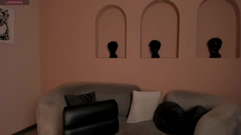 Snapshot of violetthansson chatting on 04-22-26, 09:11 Violett online show from 04-22-26, 09:11