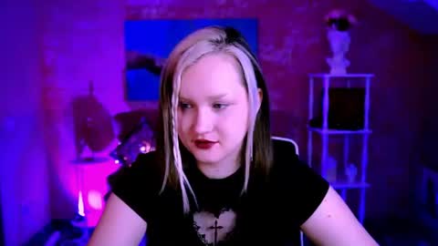 Violett online show from 06-29-26, 06:30