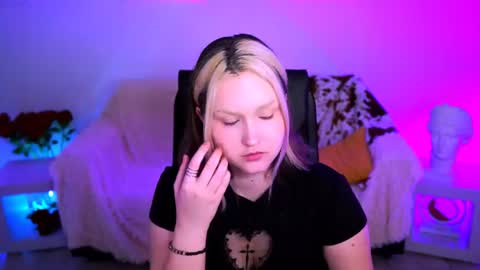 Violett online show from 07-06-26, 04:20