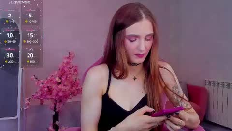 Snapshot of virdjinia_green chatting on 07-06-26, 09:28 Virdjinia online show from 07-06-26, 09:28