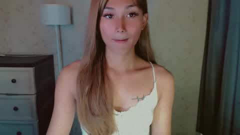 Snapshot of virgenpearl chatting on 06-06-26, 01:32 Pearl online show from 06-06-26, 01:32