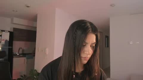 Lu online show from 05-12-26, 09:56